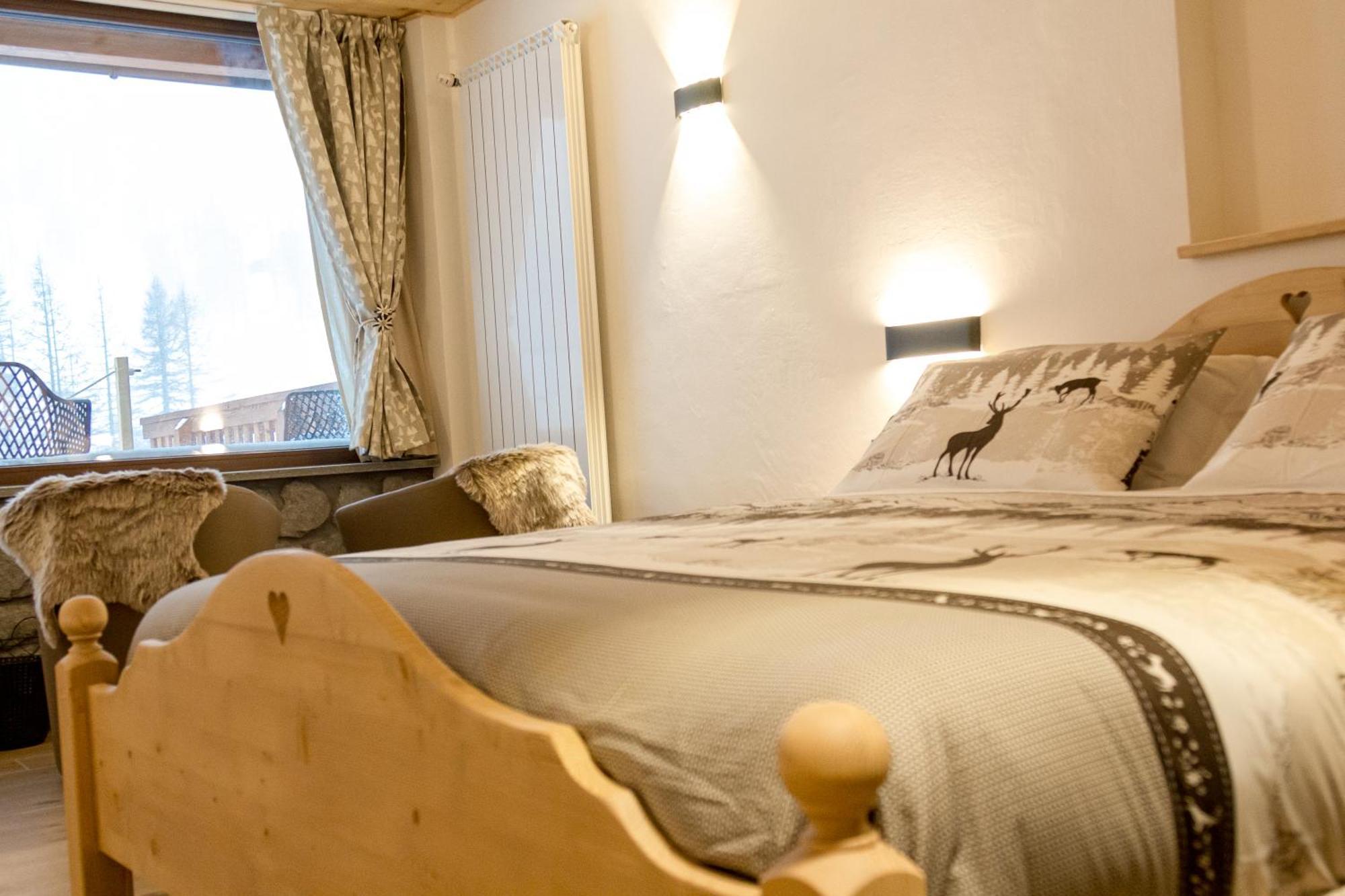 Hotel Al Foiron Клавиере Екстериор снимка